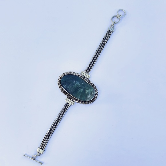 Crystal Bracelet, Sterling Silver and Lapis Lazuli - Picture 1 of 1